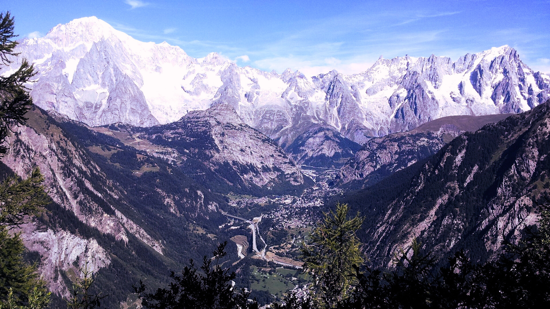 Anziani e cura: il futuro dei paesi